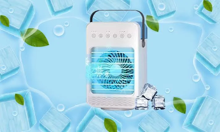 Illustrative Darstellung eines kompakten Luftkühlers mit Eis- und Wasser-Motiven